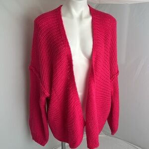 Etiquette hot pink boho open cardigan